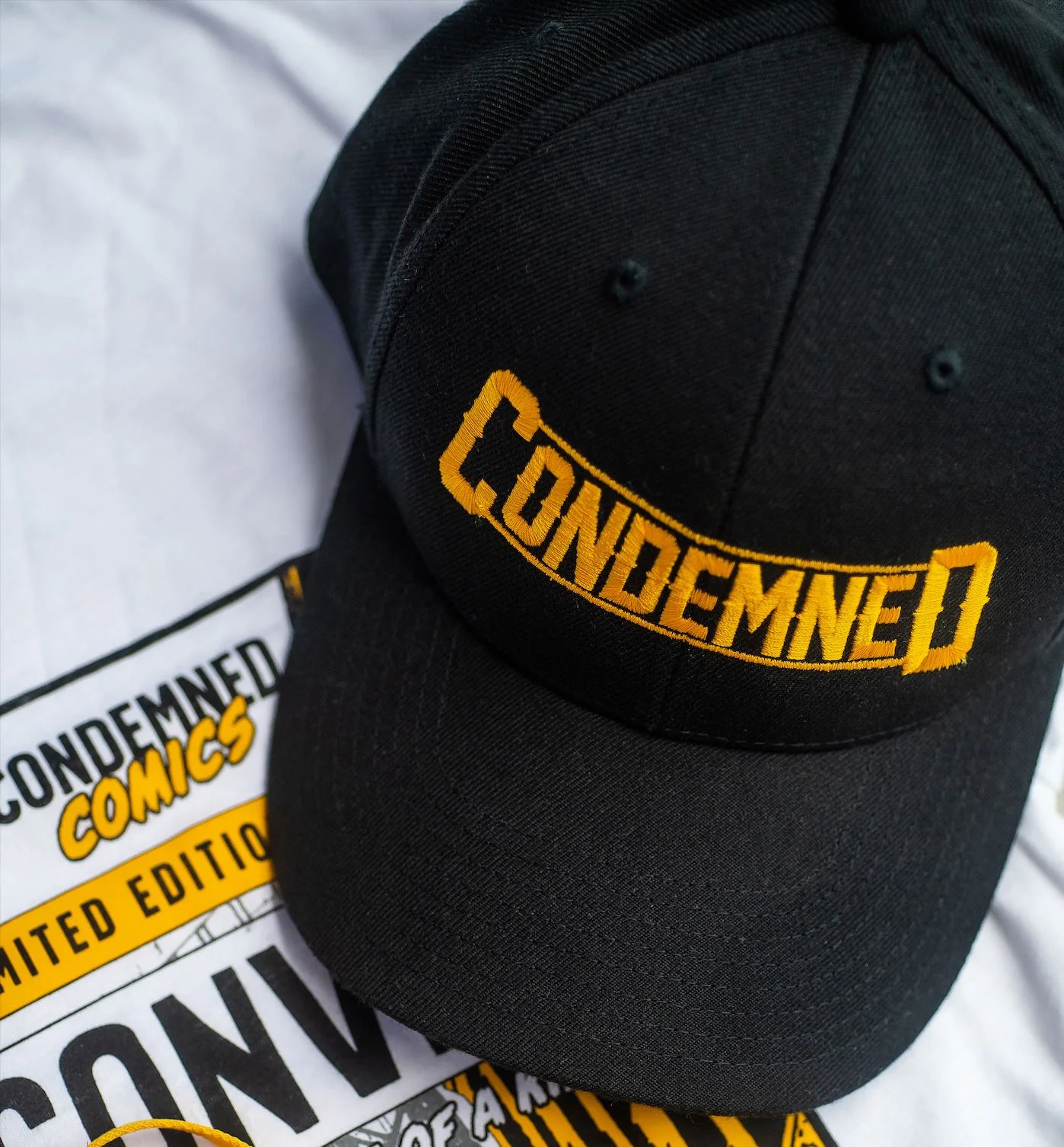 Curved Bill Snapback Lid - Image 3